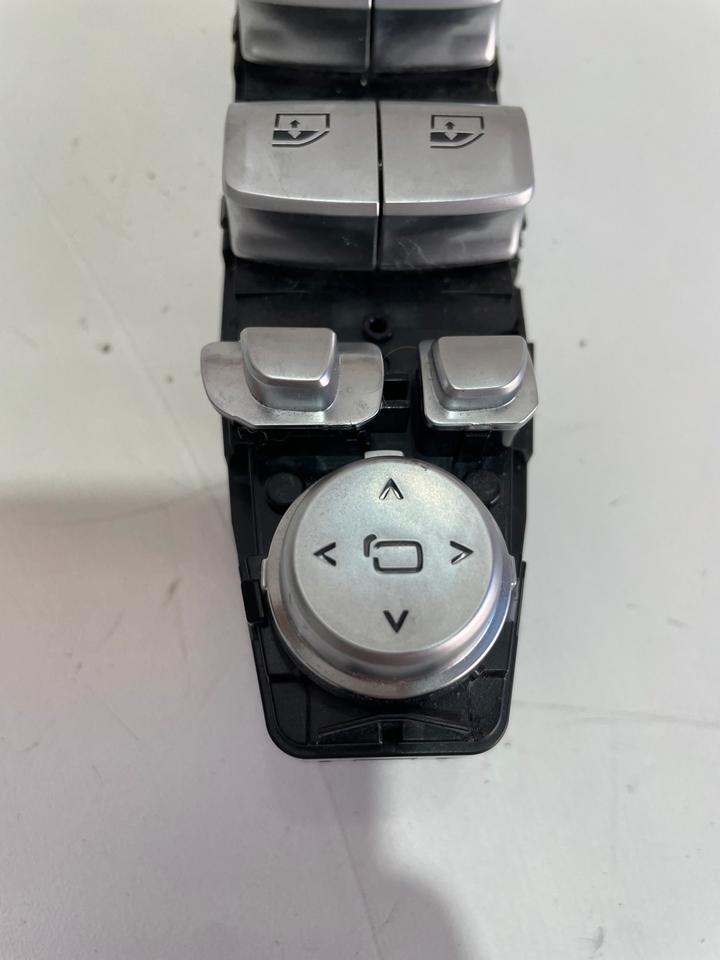 BMW 7er G11 G12 Schaltzentrum Schalter Fensterheber Vorne 9382503 – Bild 3