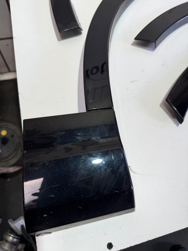 Audi Q7 4M Radlauf Verkleidung Vorne Hinten 4M0853718B – Bild 2