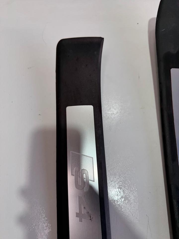 Audi S4 B6 8E Einstiegsleiste Zierleisten Vorne Hinten 8E0853376A – Bild 10