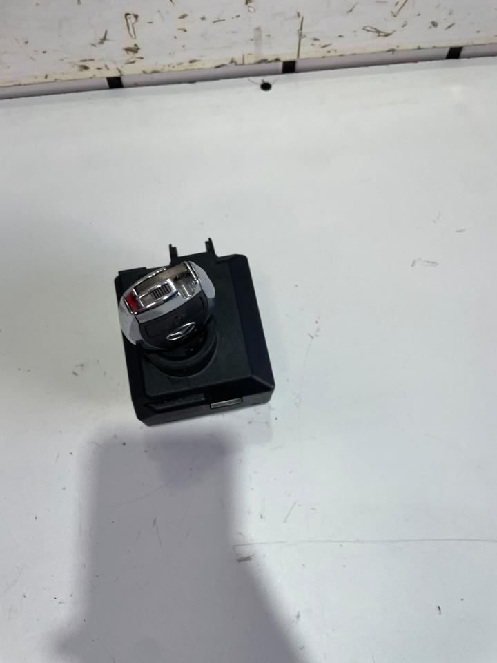 Mercedes W246 W176 Zündschloss Schloss Schüssel A2469058501 – Bild 3