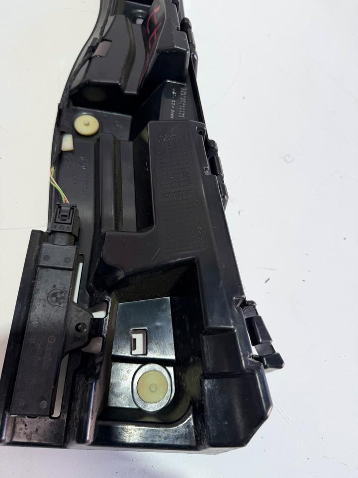 BMW Z4 G29 M40i Schwellerführung Schweller Halter 7436825 7436826 – Bild 9