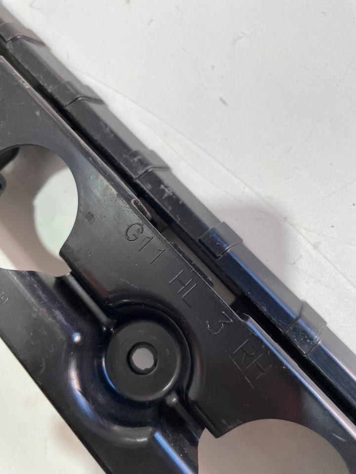 BMW 7er G11 G12 Seitenschweller Halter Träger 7357135 7357136 – Bild 12