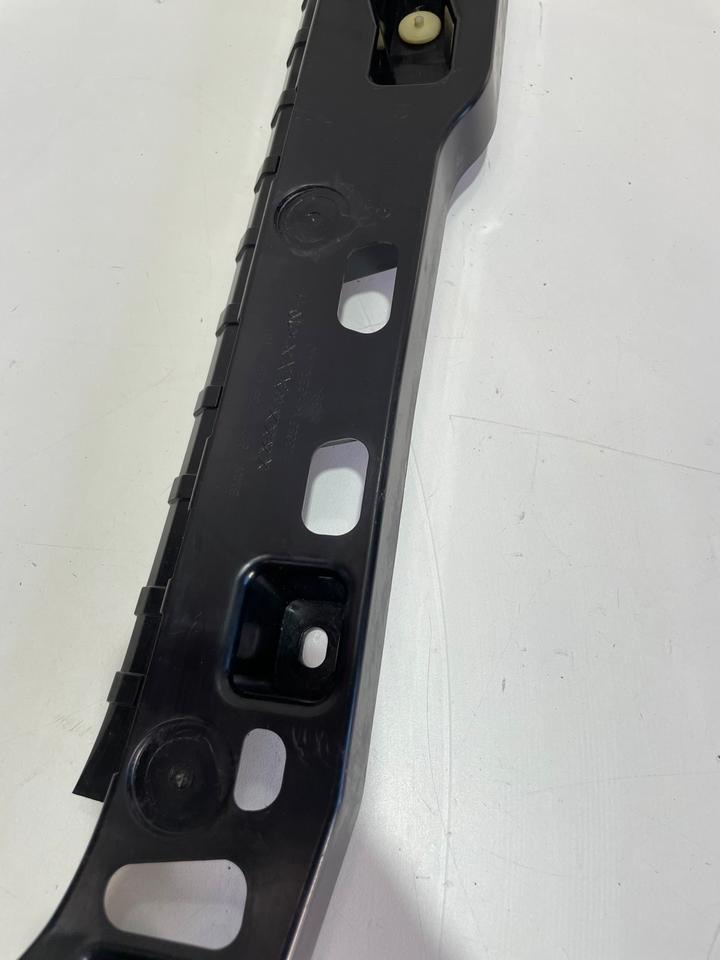 BMW 7er G11 G12 Seitenschweller Halter Träger 7357137 7357138 – Bild 11